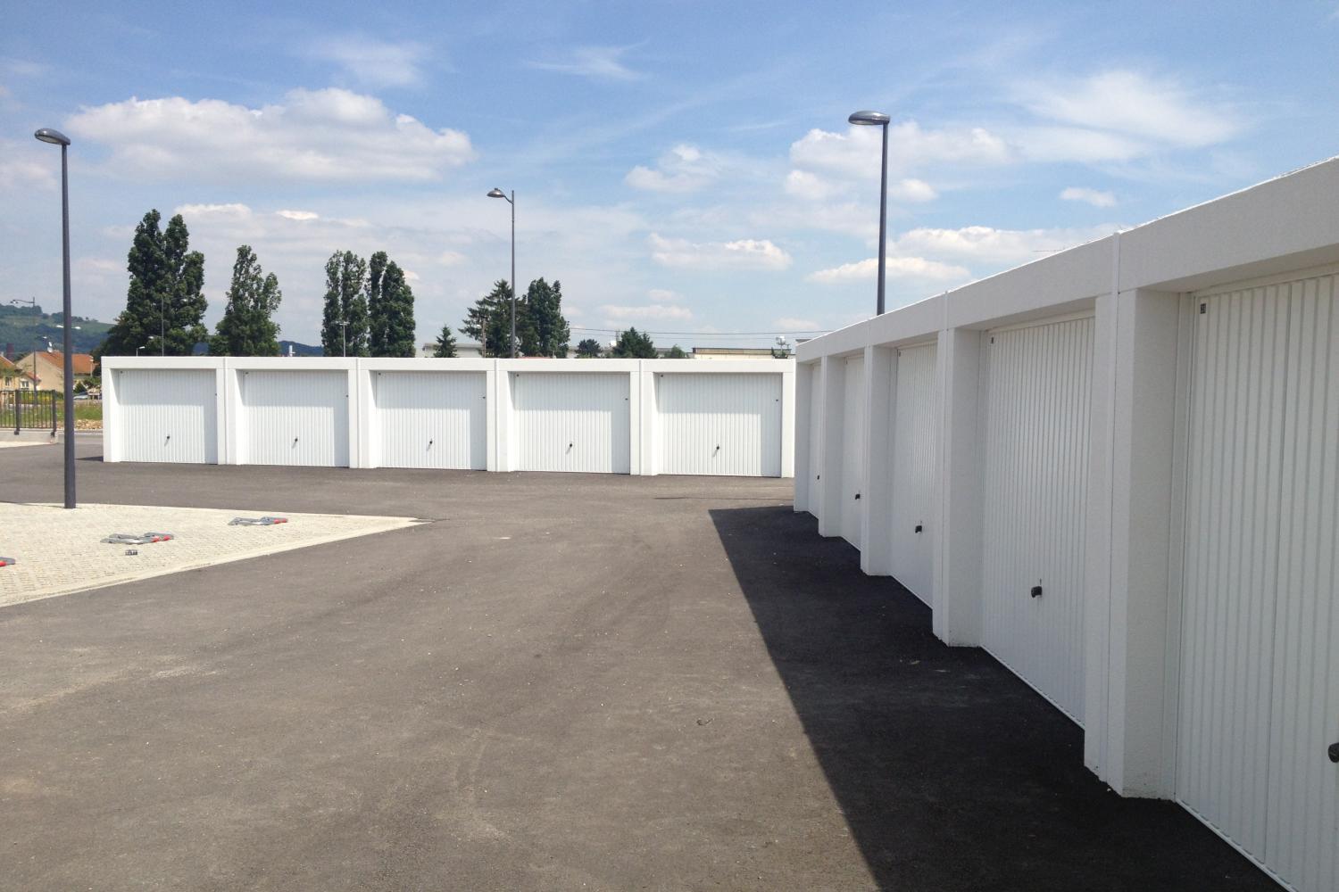 Batterie de Garages Préfabriqués Béton
