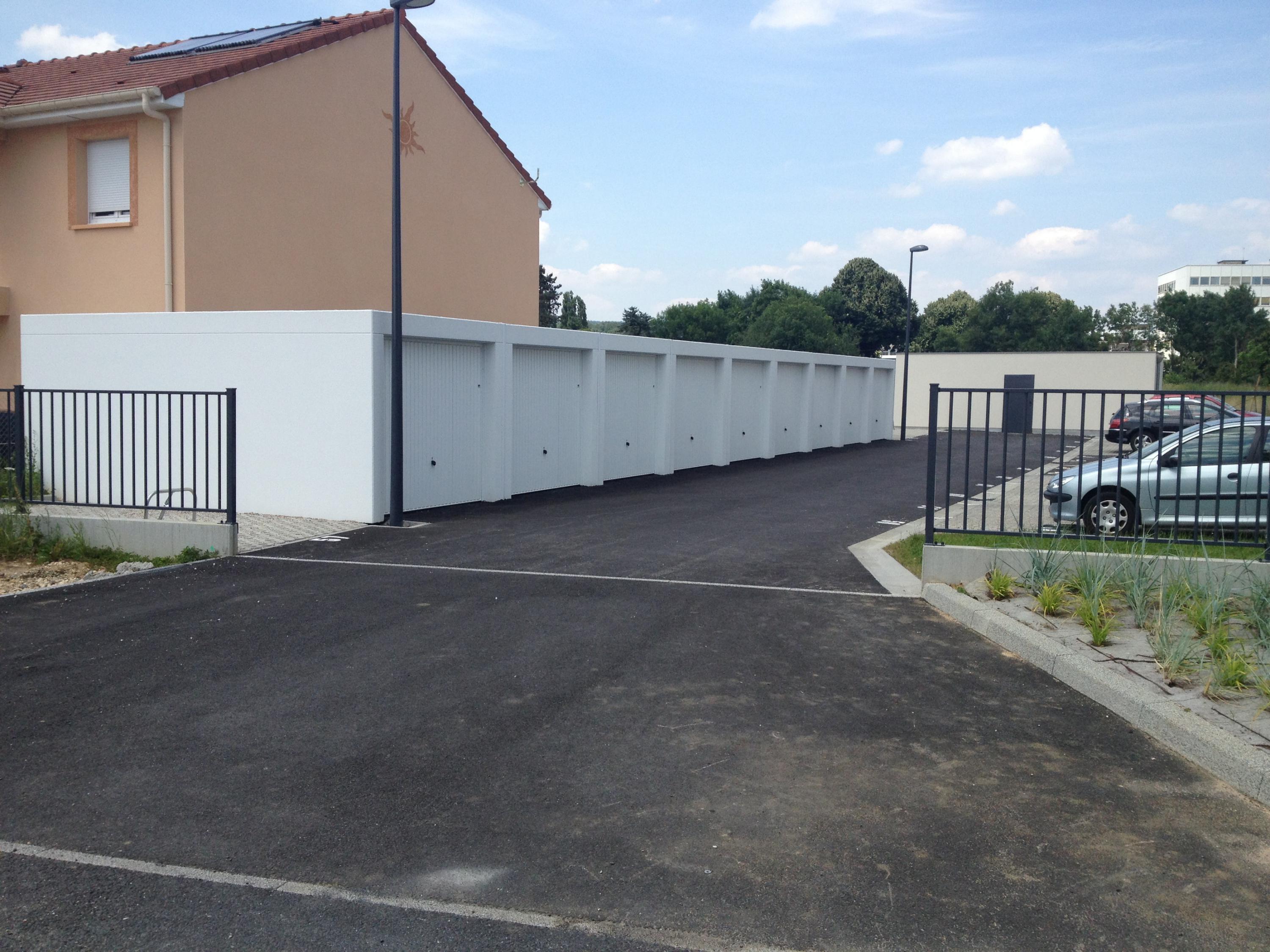 Batterie de Garages Préfabriqués CDG