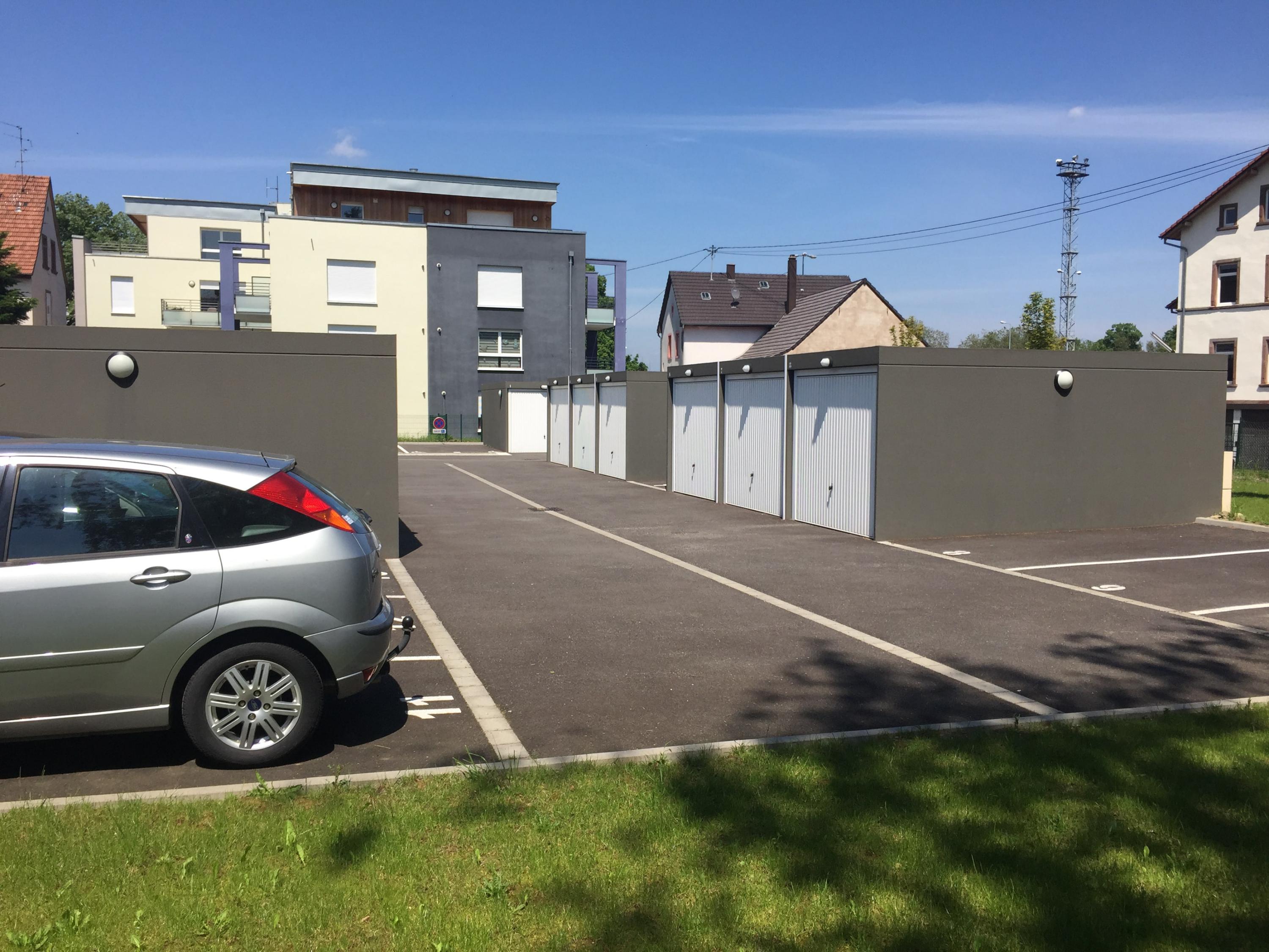 Batterie de Garages Préfabriqués CDG