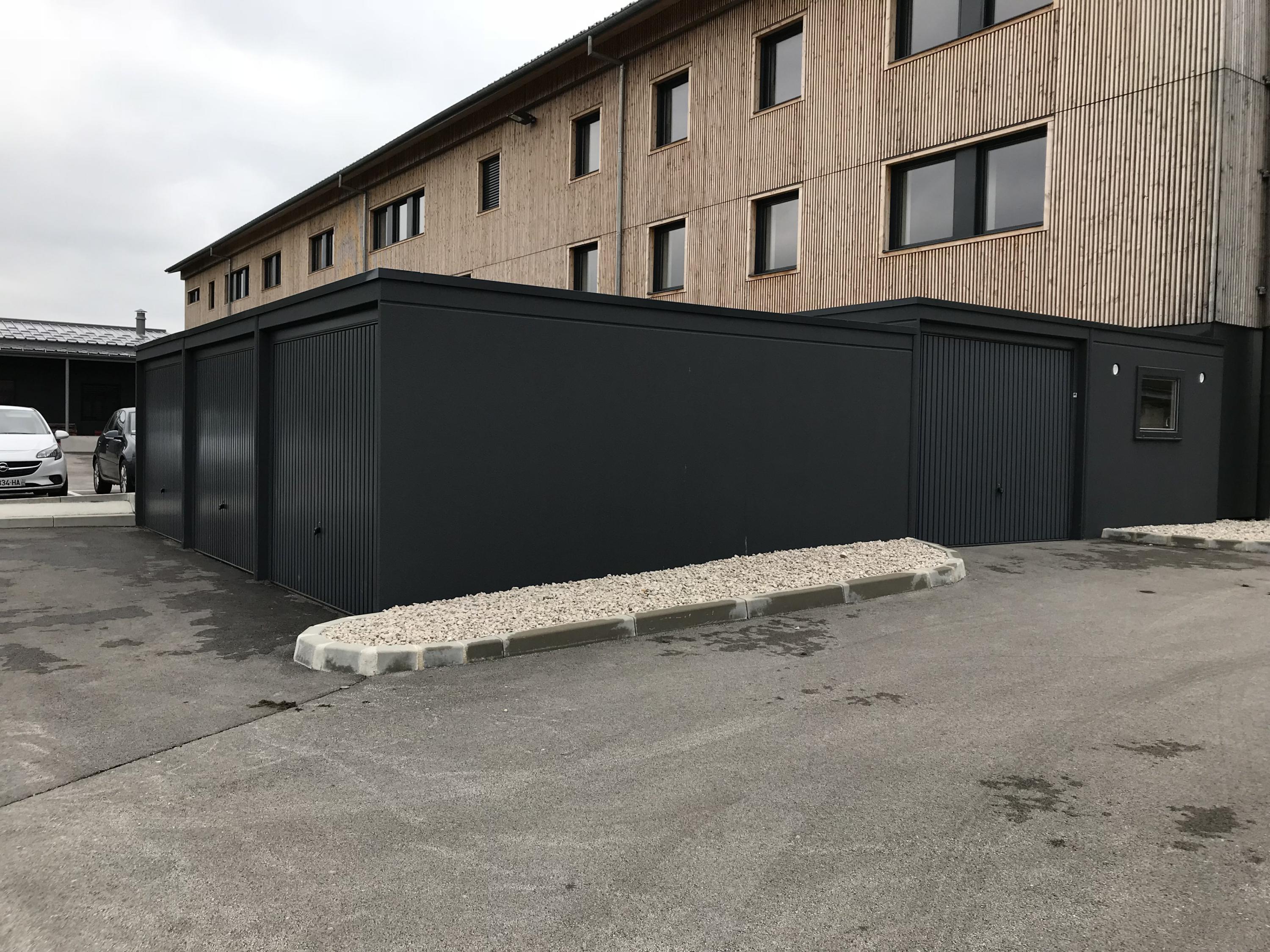 Batterie de Garages Préfabriqués CDG